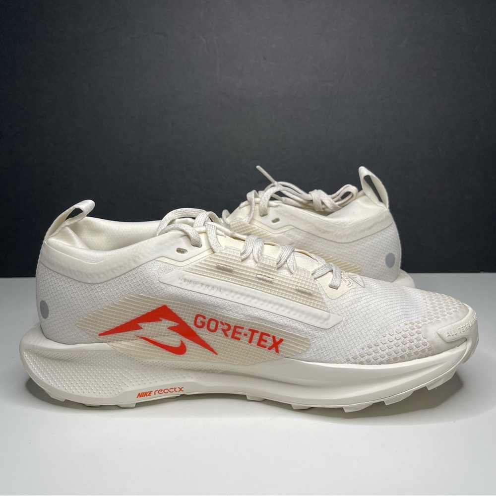 Nike React Pegasus Trail 5 Gore-Tex Sail Picante Red FQ0912-100 Women's Size 9 - Picture 6 of 9